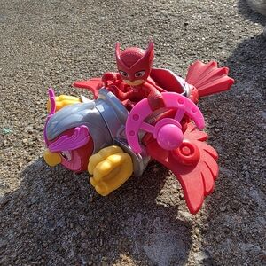 PJ Masks Animal Power Owlette Animal Rider Deluxe Vehicle
